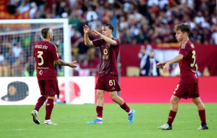 Roma consider Niccolo Pisilli January exit amidst limited game timee