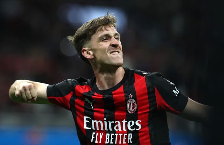 Milan Line Up Four Meaningful Contract Renewals
