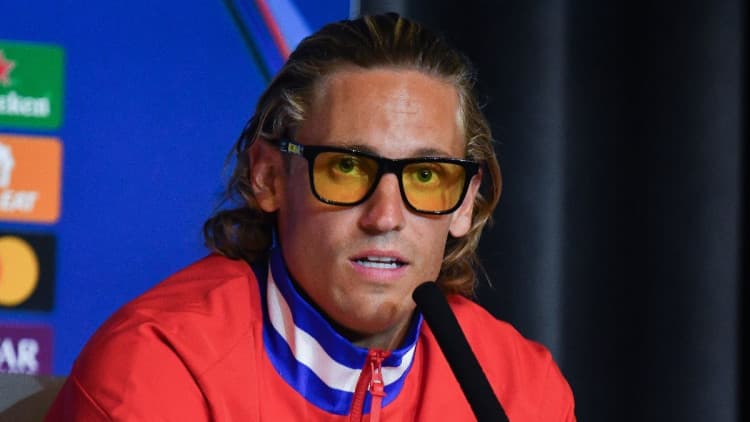 Marcos Llorente is backed by Manchester City star Erling Haaland in rant over tinted glasses