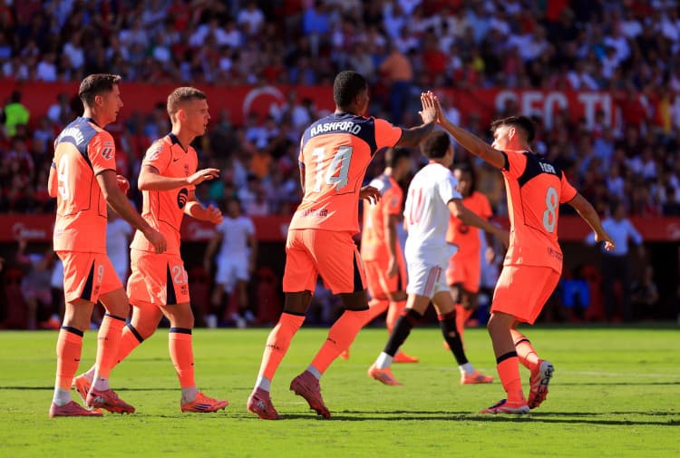 Marcus Rashford praised for impressive form at Barcelona – “Doubly admirable”